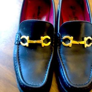 Excellent condition, no wear at soles or heels.